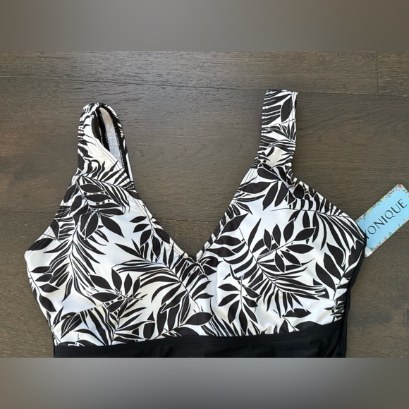 Black and White Womens One Piece Swimsuit - Picture 2 of 3